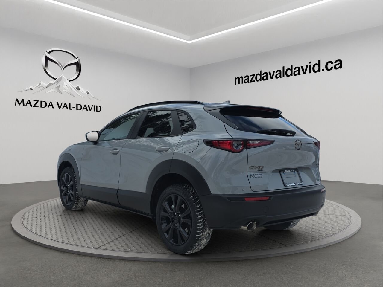 Mazda CX-30 GT turbo, awd, toit ouvrant, Écran 360 degré, Navigation, chargeur sans fil pour cellulaire 2026 Gris aéro métallisé Val-David - photo #16