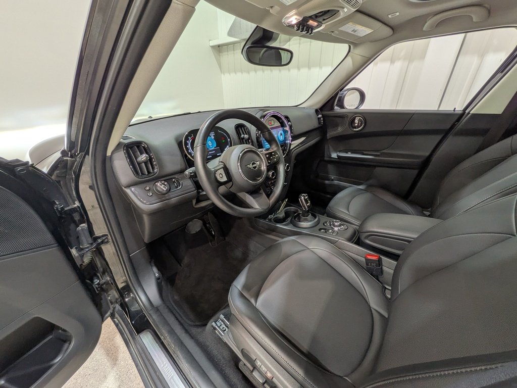 MINI Countryman Cooper ALL4 *Ltd Avail* 2023 Noir Val-David - photo #10