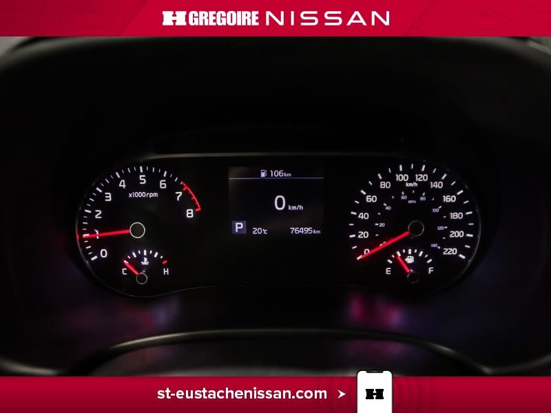 2022 Kia Soul White Saint-Eustache - photo #16