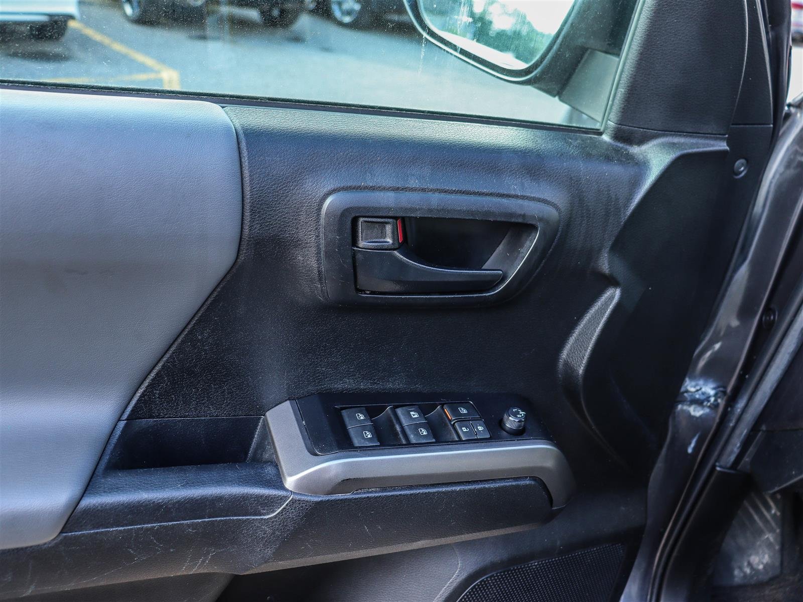 2022 Toyota Tacoma Ottawa & Gatineau - photo #8