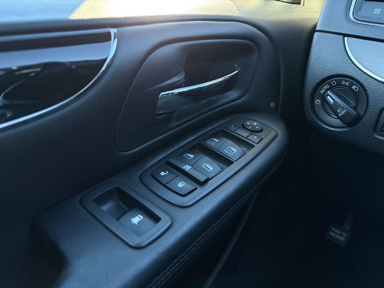 2020 Dodge Grand Caravan Blue Gatineau - photo #10