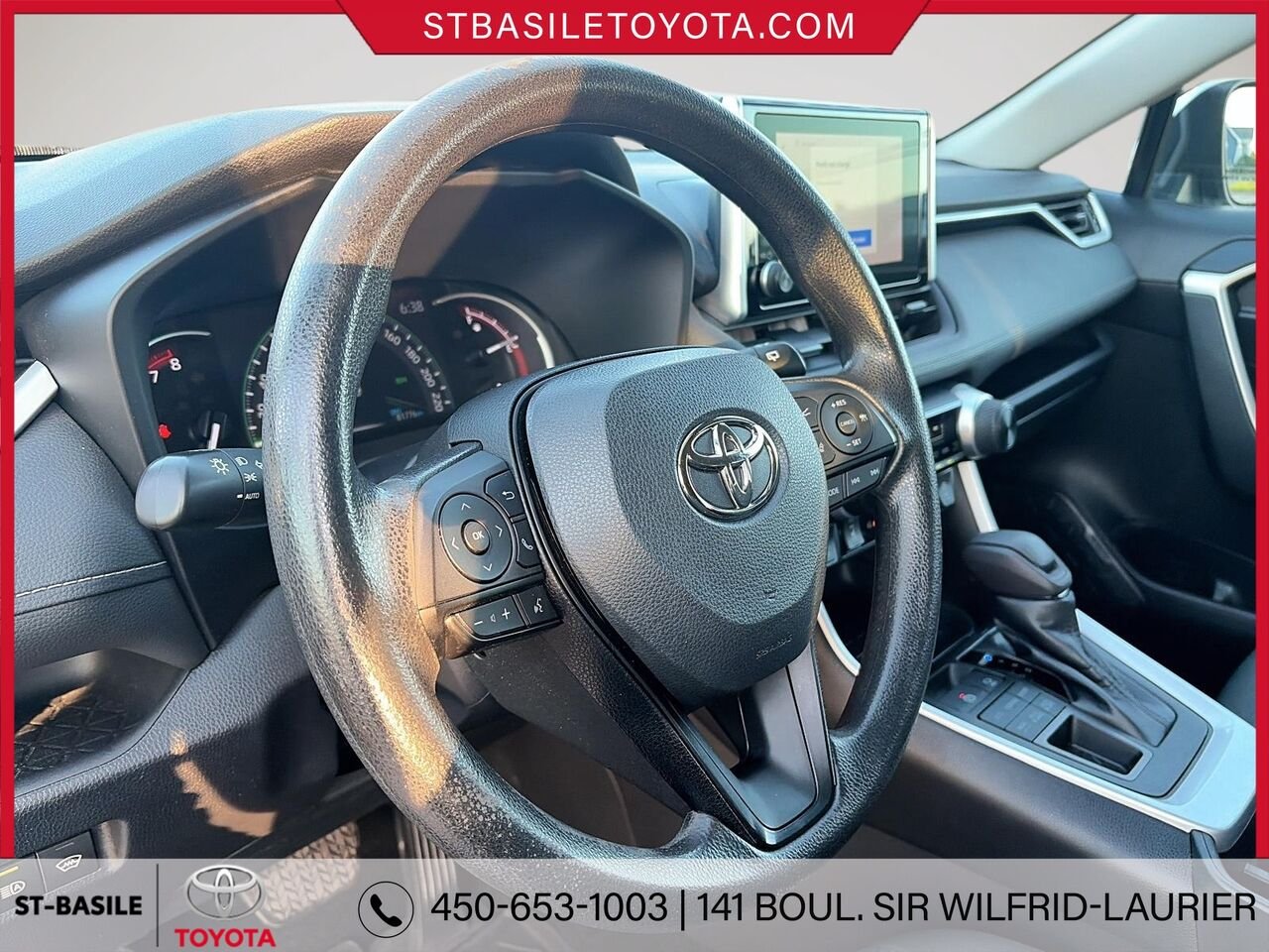 2023 TOYOTA RAV4 Silver Sky Metallic Saint-Basile-le-Grand - photo #15