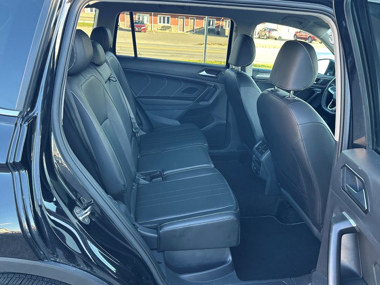 2024 VOLKSWAGEN TIGUAN SE/WOLFSBURG TIGUAN SE/WOLFSBURG Black Matane - photo #13
