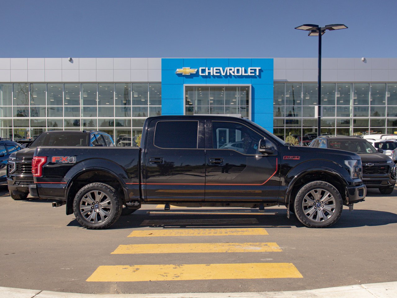 2016 Ford F-150 4WD SuperCrew 145 Lariat Black Sherwood Park - photo #12