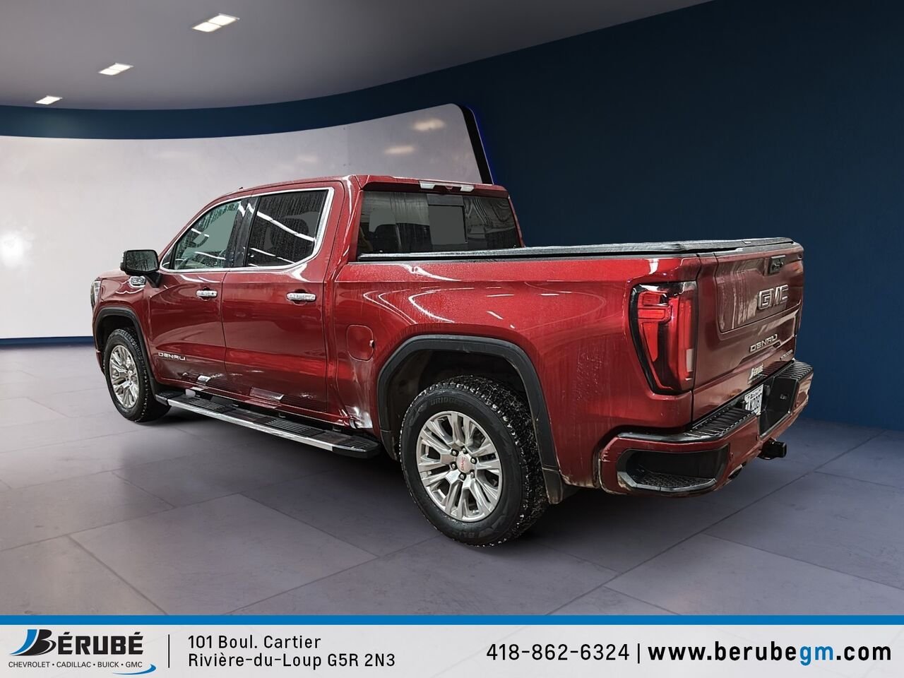 GMC 1500 4RM, CAISSE COURTE, CAB. MULTIPLAC Denali cabine multiplace 4RM 147 po 2024 Rouge Rivière-du-Loup - photo #3