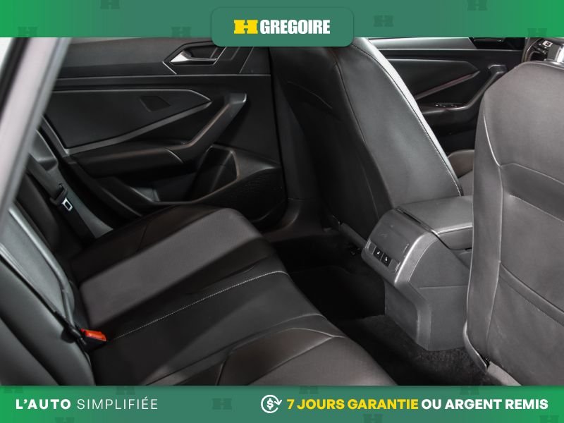 Volkswagen Jetta 2019 Gris Blainville - photo #27
