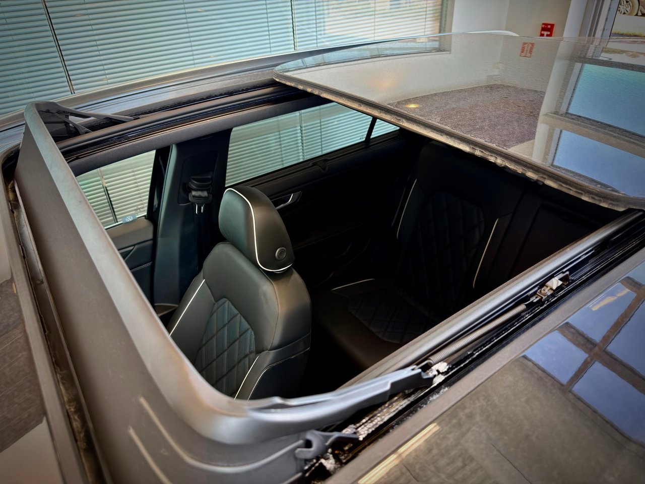 2026 Volkswagen Atlas Cross Sport Black Notre-Dame-des-Prairies - photo #16