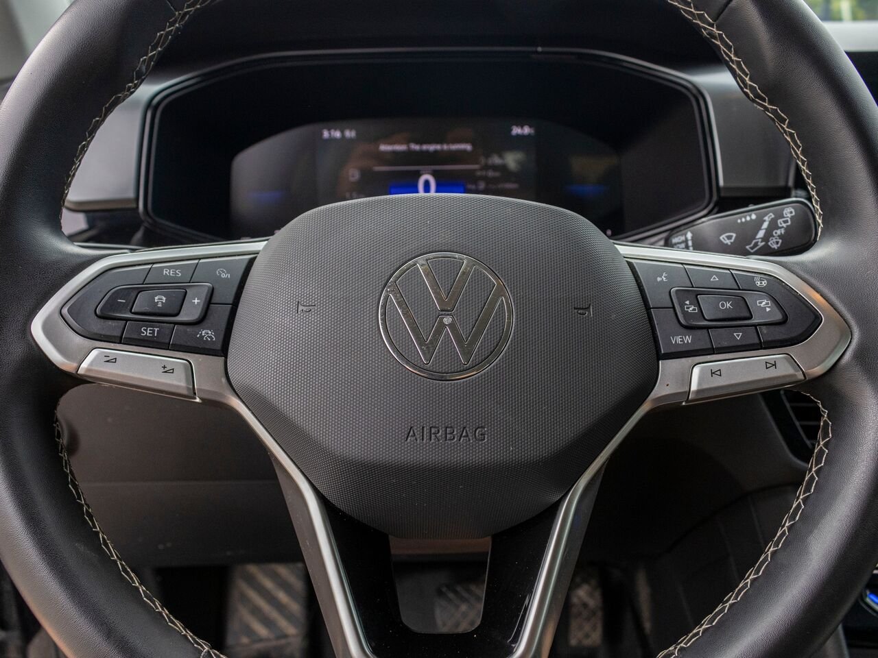 Volkswagen Taos Trendline 4MOTION 2025 Noir Châteauguay - photo #10