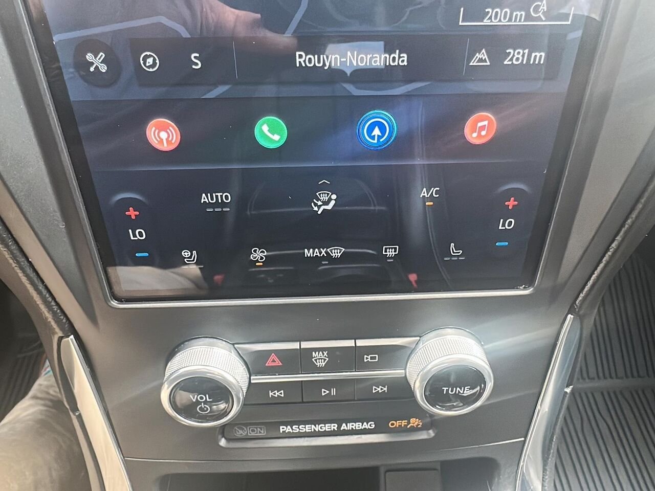 Ford Edge 2022 Gris Rouyn-Noranda - photo #16