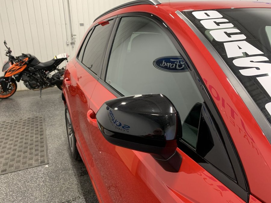 Audi Q3 Komfort 40 TFSI quattro 2024 Rouge