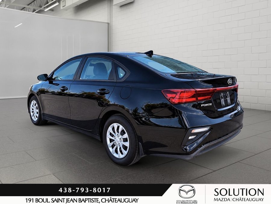 2021 Kia Forte LX Black