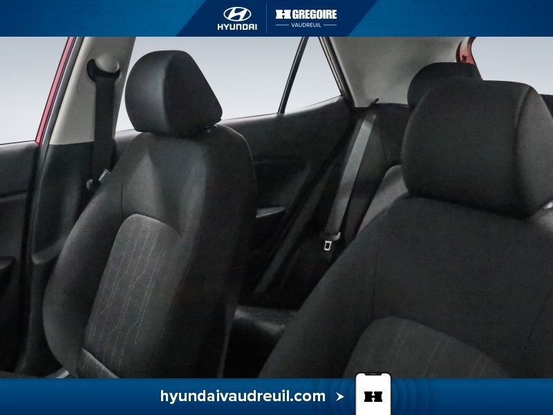 2026 Hyundai Venue Red Laval - photo #13