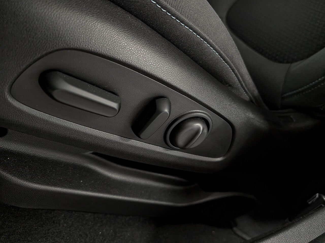 CHEVROLET BOLT EV LT Bas Kilométrage 2022 Argent Sherbrooke - photo #9