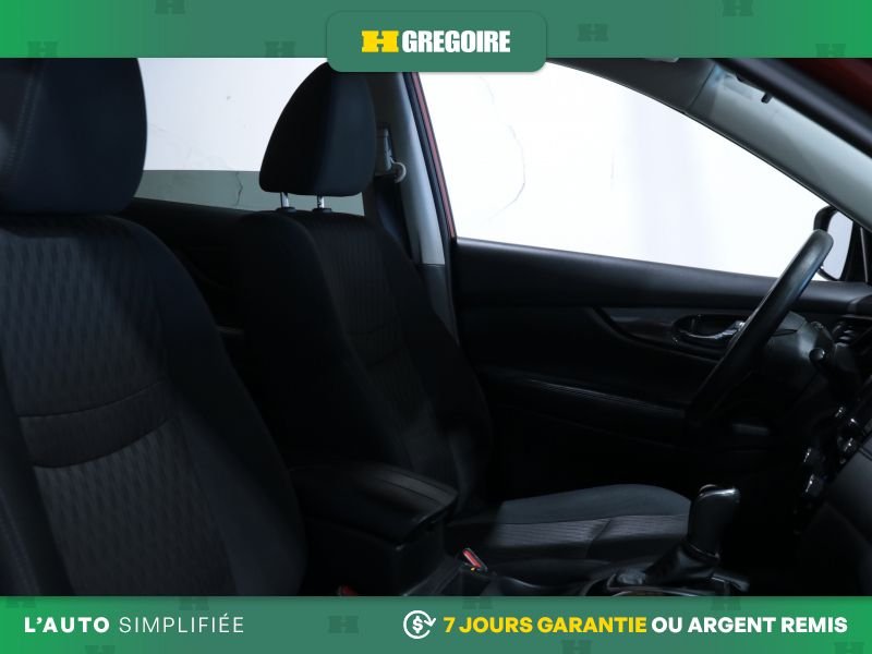 2020 Nissan Rogue Red Blainville - photo #28