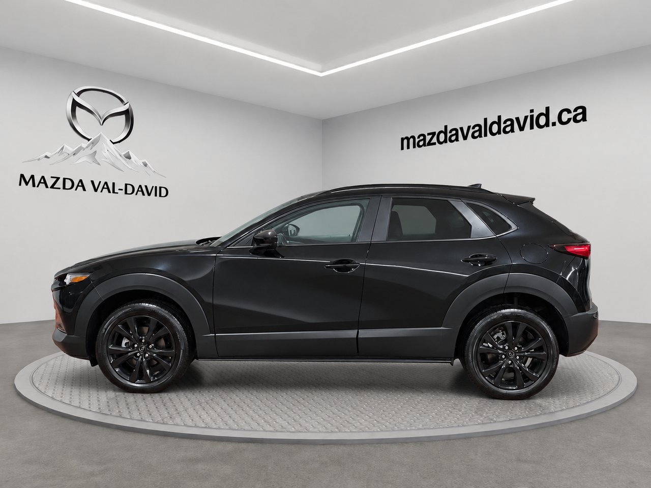 Mazda CX-30 GT 2026 Noir de jais mica Val-David - photo #1