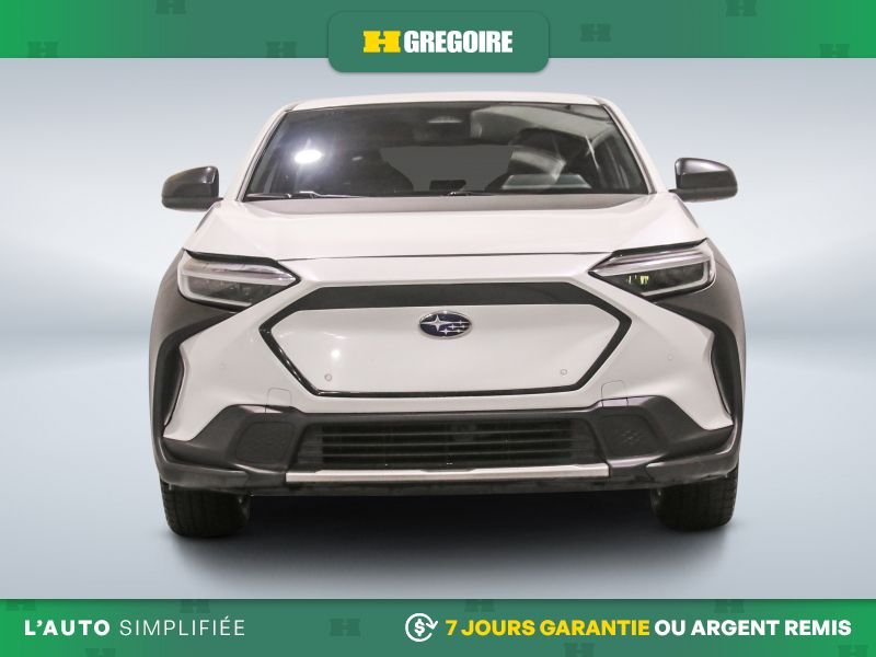 2023 Subaru Solterra White Saint-Eustache - photo #1