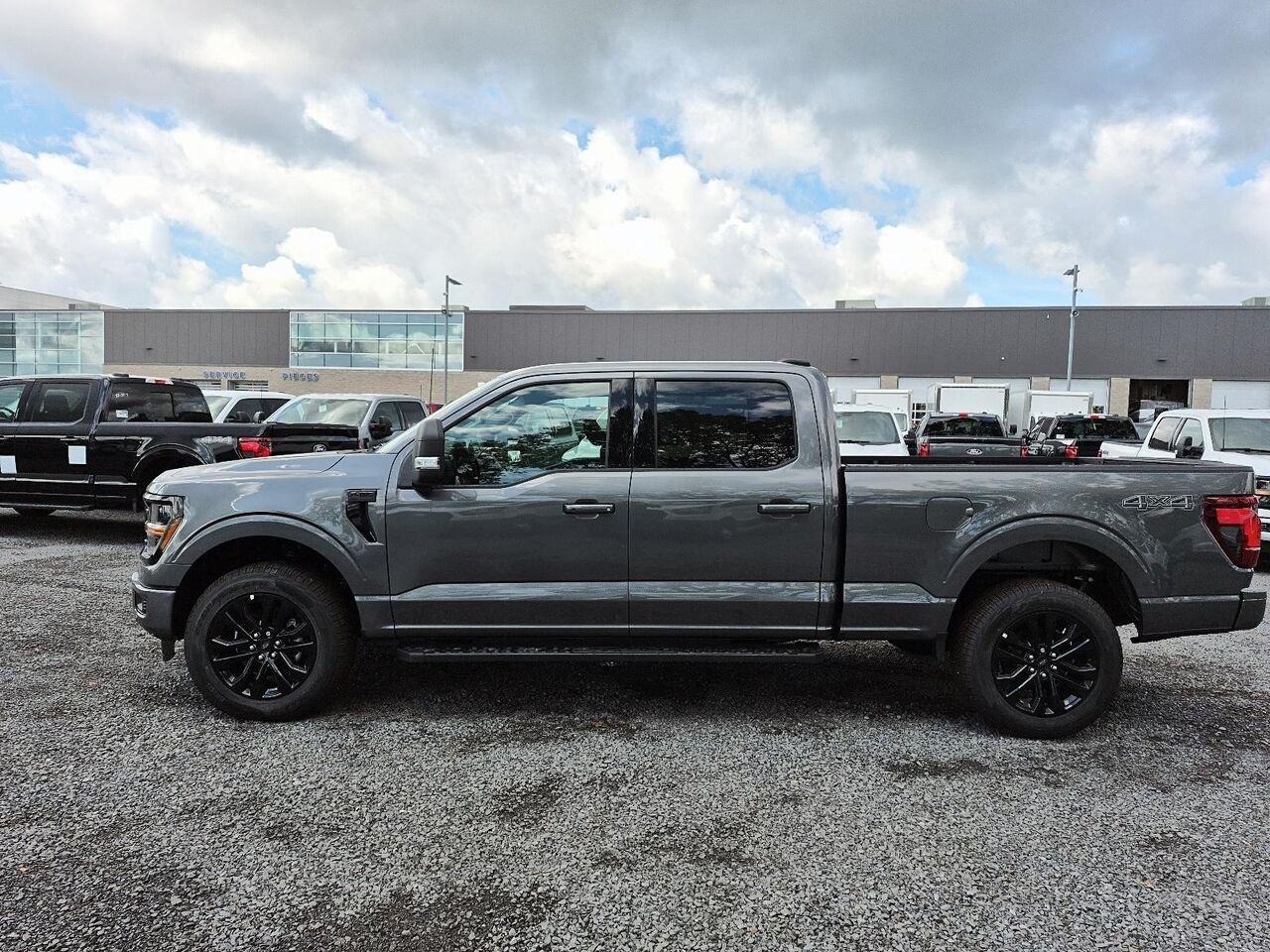 2026 Ford F-150 Marsh Grey Saint-Jérôme - photo #2