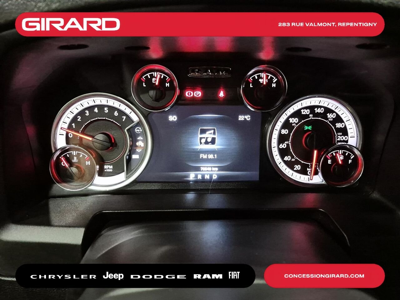 RAM 1500 CLASSIC 2021 Gris Repentigny - photo #20