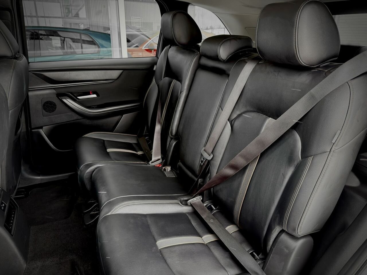 2024 Mazda CX-90 hybride léger GS-L 4WD Silver Notre-Dame-des-Prairies - photo #16