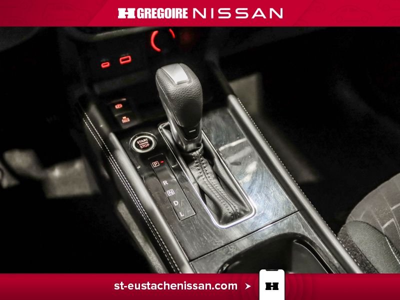 2023 Nissan Kicks White Laval - photo #23