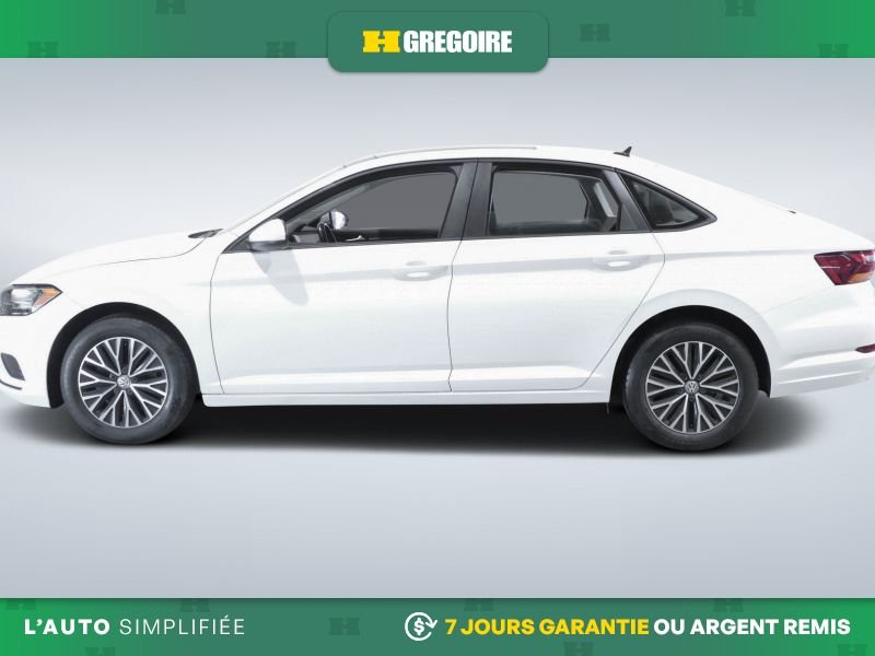 Volkswagen Jetta 820760 | Highline AUTO AC CUIR TOIT MAGS CAM RECULE 2019 Blanc Laval - photo #4