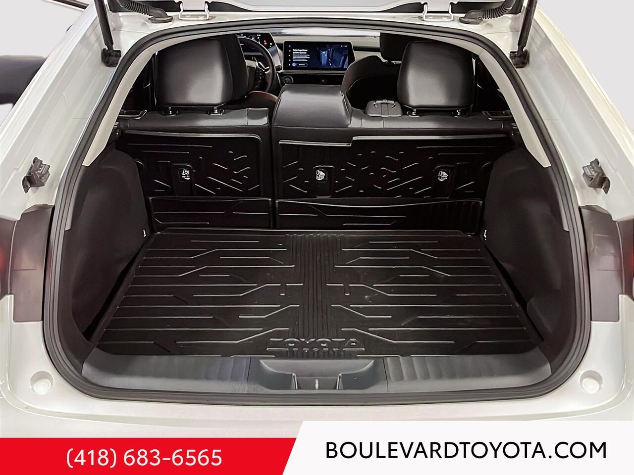 2025 Toyota Prius hybride branchable 99682A-100 | XSE Wind Chill Pearl Québec - photo #19