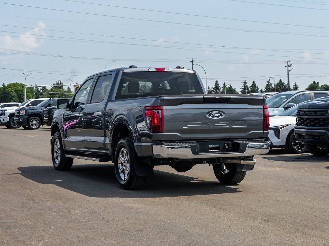 2025 Ford F-150 XLT 4WD SuperCrew 5.5' Box Grey Sherwood Park - photo #10