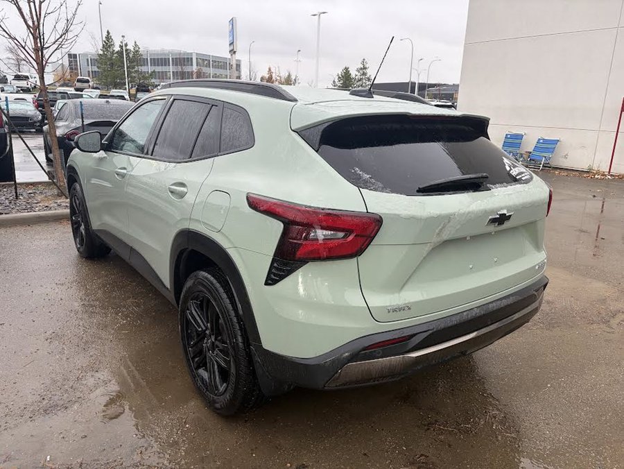 2024 Chevrolet Trax ACTIV 1.2L | Safety Package Green