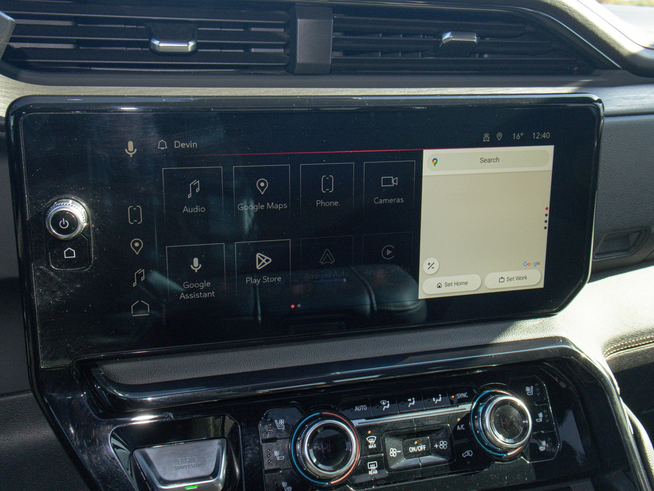 2024 GMC Sierra 2500HD 4WD Crew Cab 159 AT4 White Sherwood Park - photo #26