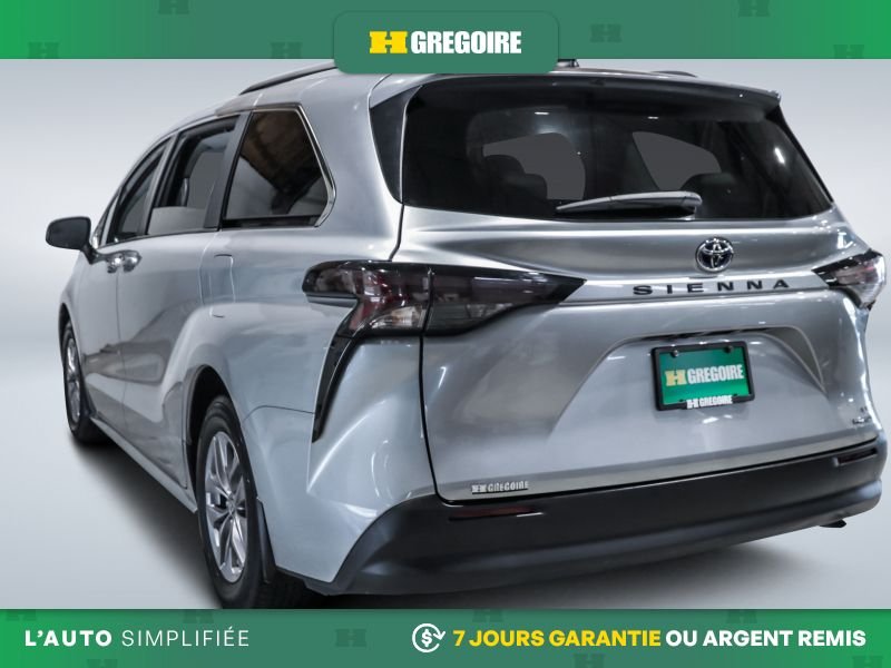 2024 Toyota Sienna Silver Laval - photo #5