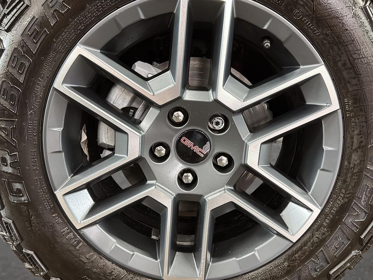 GMC Terrain AT4 TI 2027 TEINTE ROUGE VOLCANIQUE Saint-Hyacinthe - photo #6