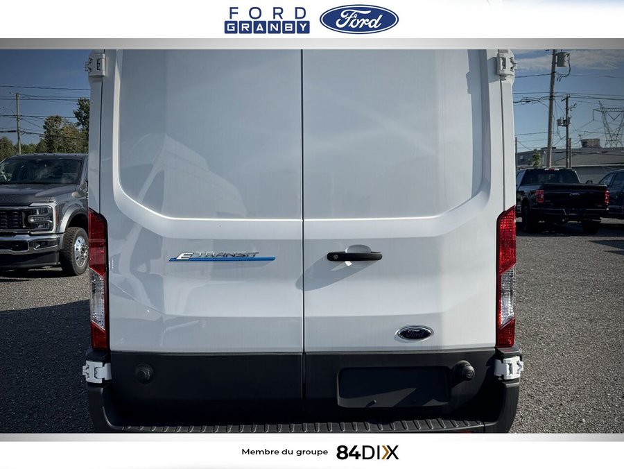 2025 Ford E-TRANSIT FOURGONNETTE UTILITAIRE White
