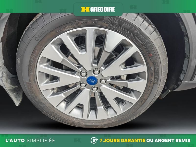 2022 Ford Escape Grey Laval - photo #25