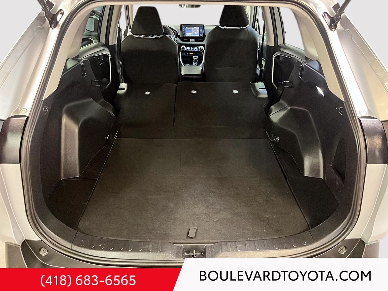 Toyota RAV4 Hybride 100776A-97 | LE, AWD 2022 Gris Québec - photo #20