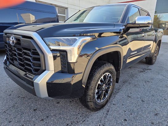 2023 Toyota TUNDRA LIMITÉE Black