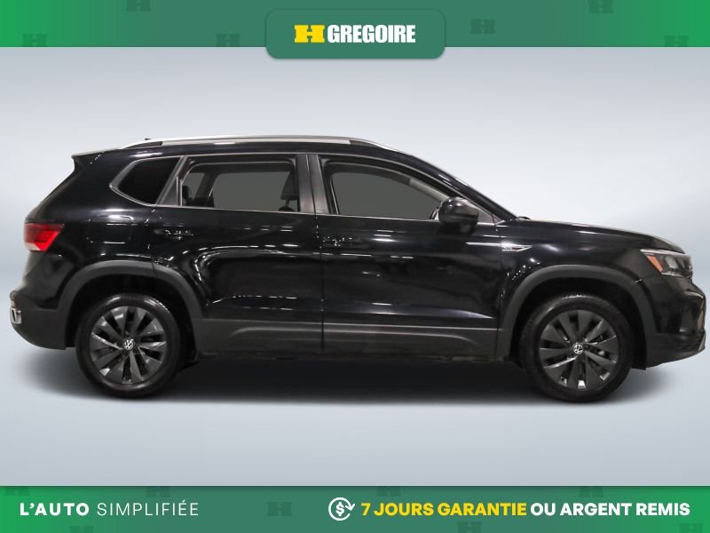 Volkswagen Taos 822980 | Comfortline AUTO AC CUIR NAV MAGS CAM RECUL BLEUTO 2024 Noir Laval - photo #10