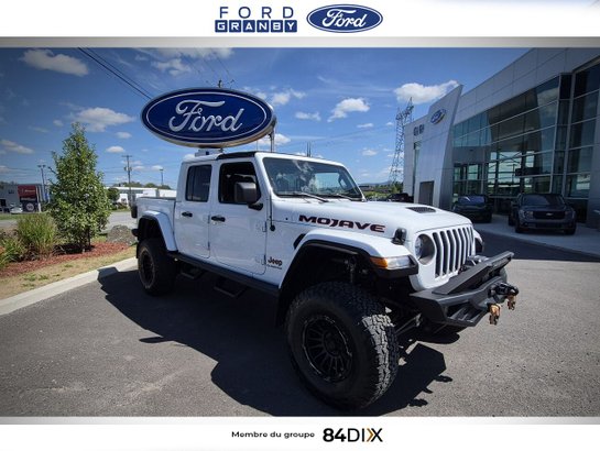 2023 Jeep Gladiator White