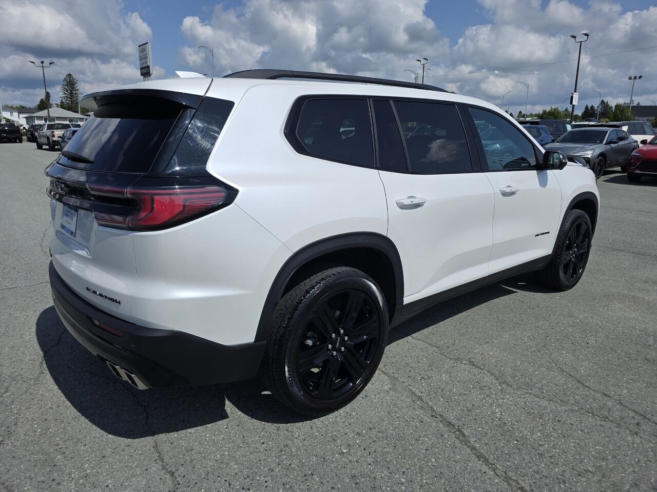 2024 GMC Acadia Elevation White Rouyn-Noranda - photo #5