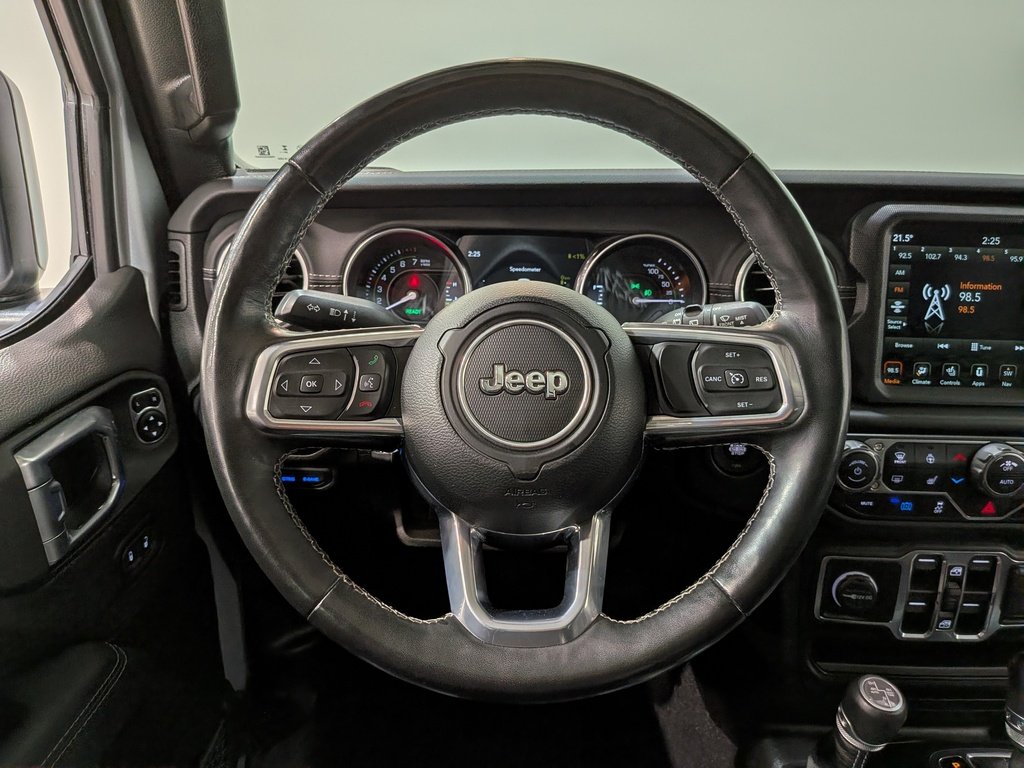 2023 Jeep Wrangler 4xe Sahara 4 Door 4x4 Silver Val-David - photo #12