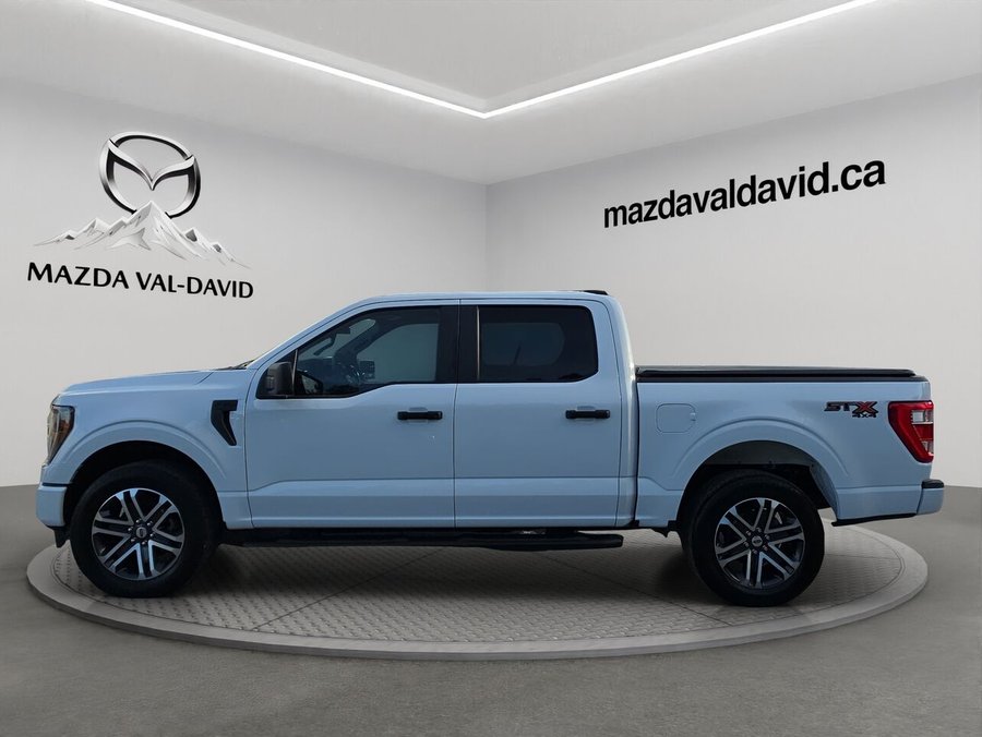 Ford F-150 XLT, SuperCrew, 4x4, V6 2,7 L, caisse 5,5 pi, CarPlay/Android Auto, démarrage à distance, caméra 2023 Blanc
