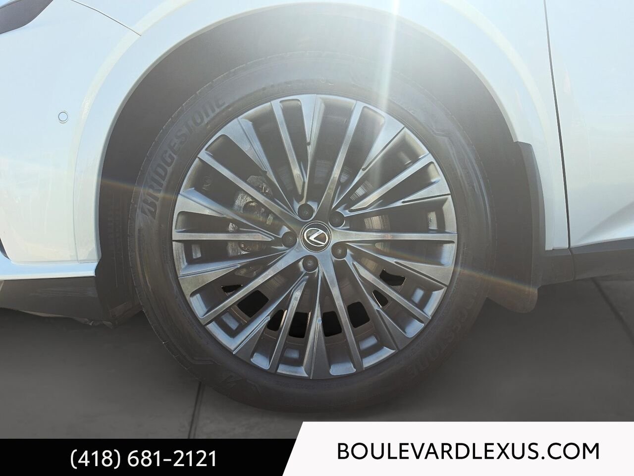 Lexus RX 20001A | RX 450h+ BA 2024 Blanc Québec - photo #6