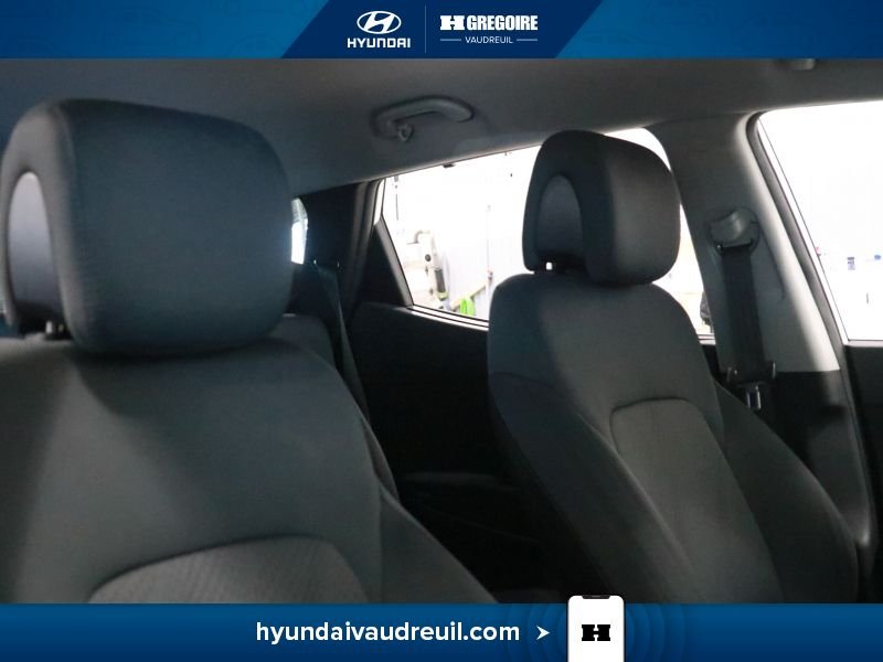 2018 Hyundai Santa Fe White Laval - photo #29