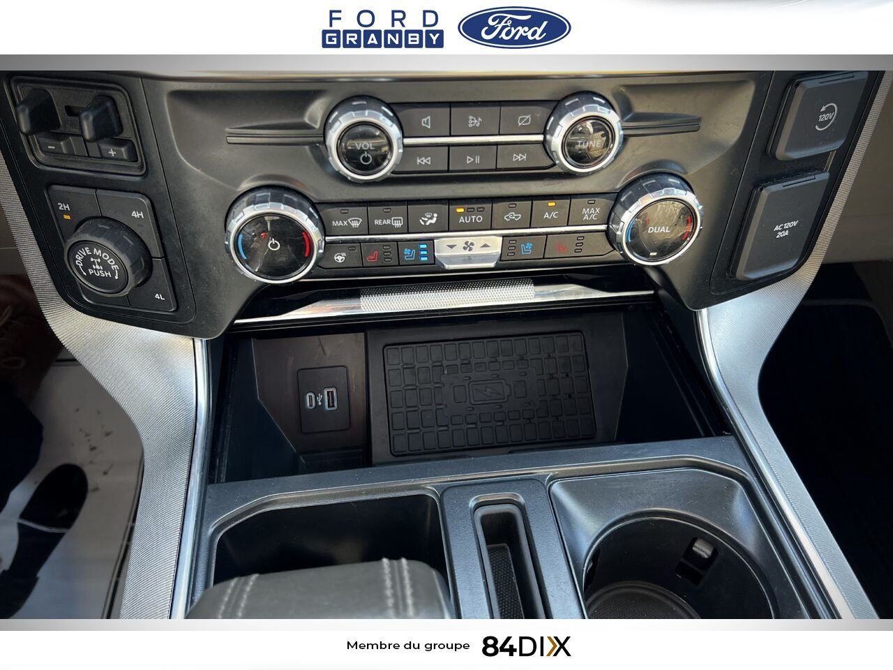 Ford F-150 2024 Blanc Granby - photo #26