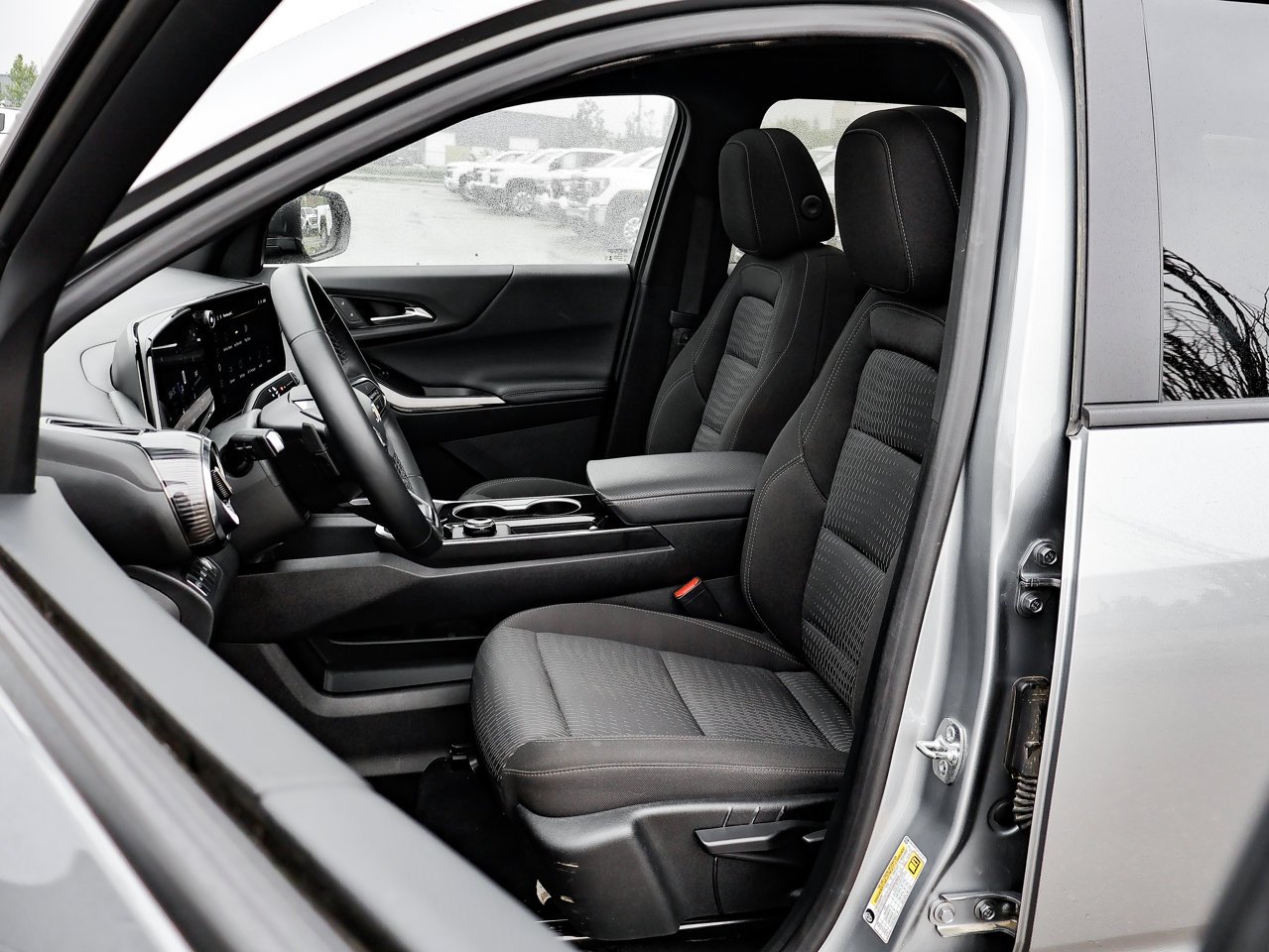2026 Chevrolet Equinox AWD 4dr LT w/2LT Grey Sherwood Park - photo #16