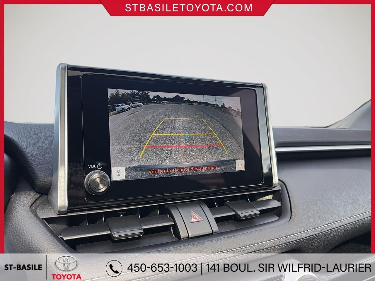 2024 TOYOTA RAV4 Blue Saint-Basile-le-Grand - photo #20