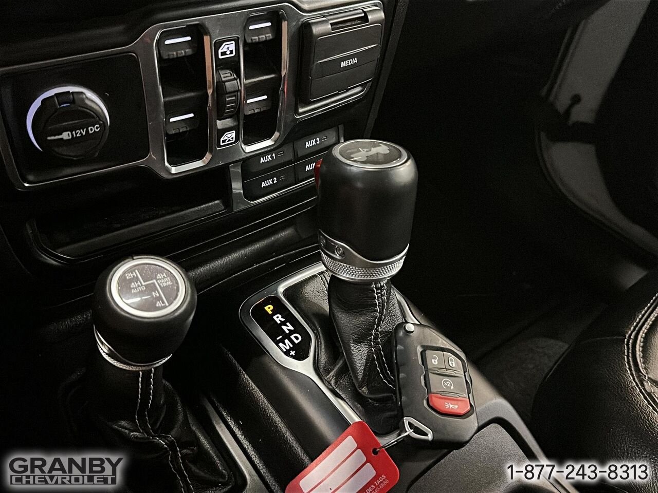 Jeep Wrangler 4xe Unlimited Sahara | 26-0776A 2022 Blanc Granby - photo #17