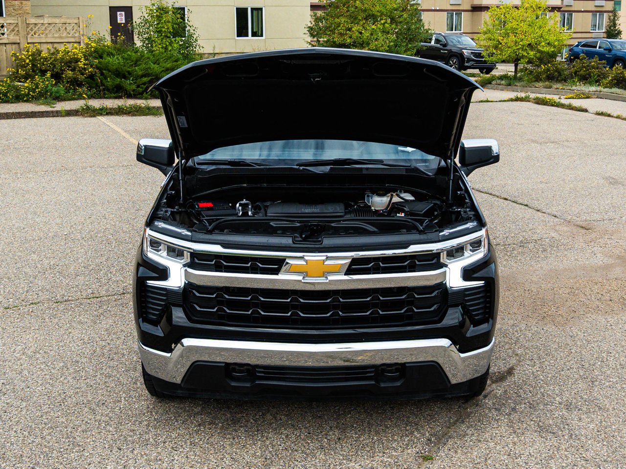 2026 Chevrolet Silverado 1500 4WD Crew Cab 147 LT Black Sherwood Park - photo #8