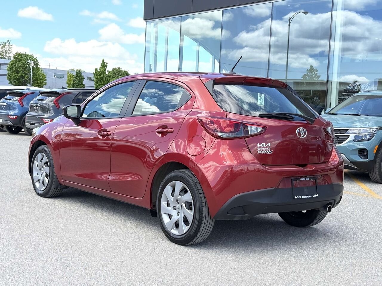 2020 Toyota Yaris Red Gatineau - photo #3