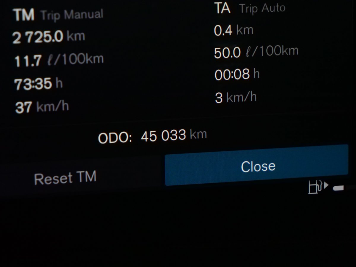 Volvo XC60 B6 ULTIMATE BRIGHT BOWERS WILKINS 2023 Argent Montréal - photo #11