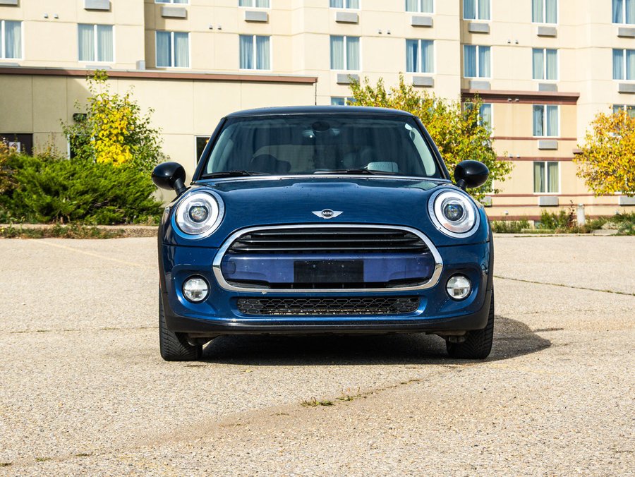 2017 MINI Cooper Hardtop 1.5 L | Heads up Display Blue
